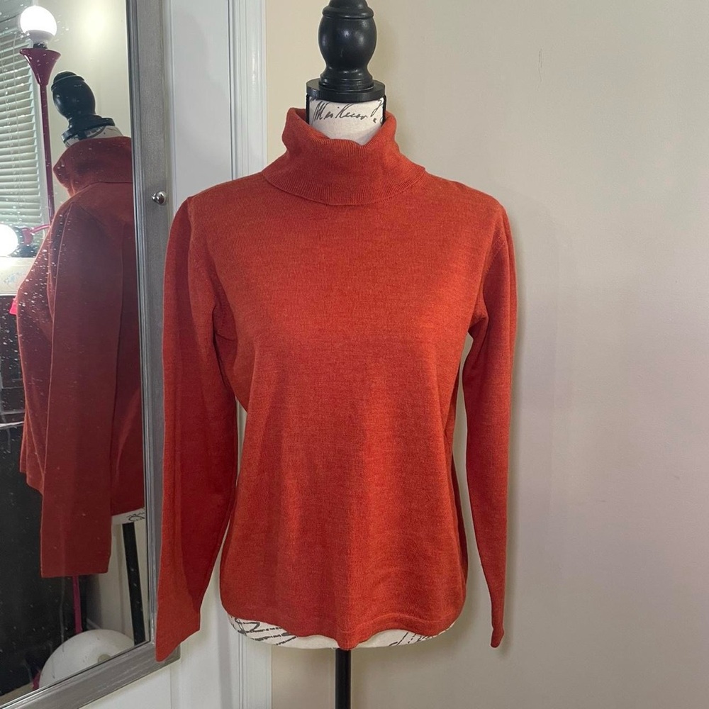 Vintage Chiara Marconi burnt orange merino wool turtleneck sweater